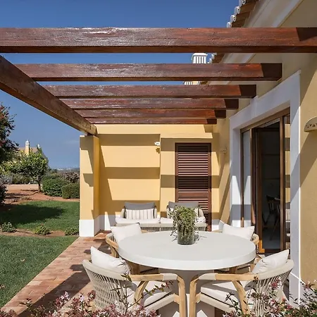 2 Bdr With Ocean-view Shared Pool, Luz, Lagos بيت للعطل Luz