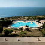 2 Bdr With Ocean-view Shared Pool, Luz, Lagos * Luz