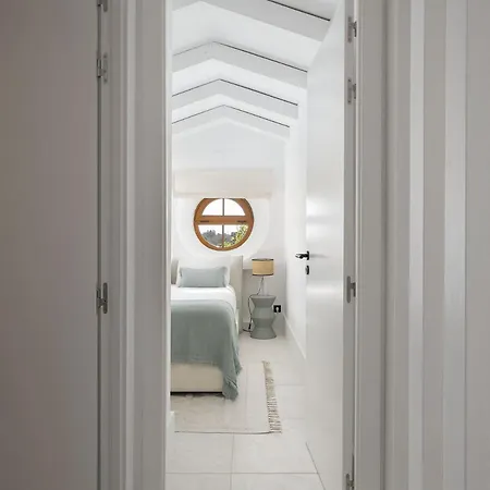 2 Bdr With Ocean-view Shared Pool, Luz, Lagos 別荘 Luz